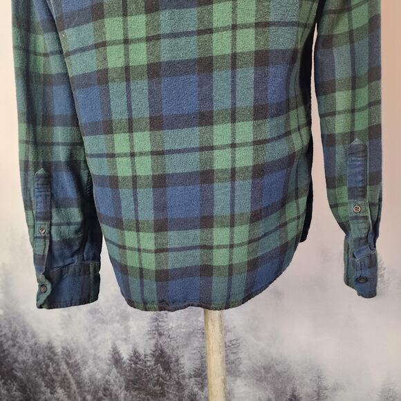 J.Crew Midweight Flannel Workshirt in Regenerative Cotton | Men's Slim Medium - Picture 11 of 13